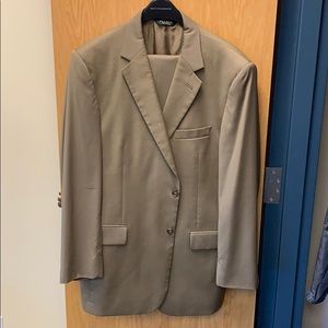 Tan Jos A. Bank suit